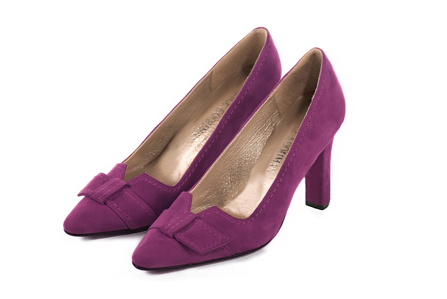 French elegance and refinement for these mulberry purple dress pumps, with a knot on the front, 
                available in many subtle leather and colour combinations. Possibility to customize with your colors and materials.
With its original cutout, this pretty fitted pump
will render you great services, combining comfort and distinction. 
                Matching clutches for parties, ceremonies and weddings.   
                You can customize these shoes to perfectly match your tastes or needs, and have a unique model.  
                Choice of leathers, colours, knots and heels. 
                Wide range of materials and shades carefully chosen.  
                Rich collection of flat, low, mid and high heels.  
                Small and large shoe sizes - Florence KOOIJMAN